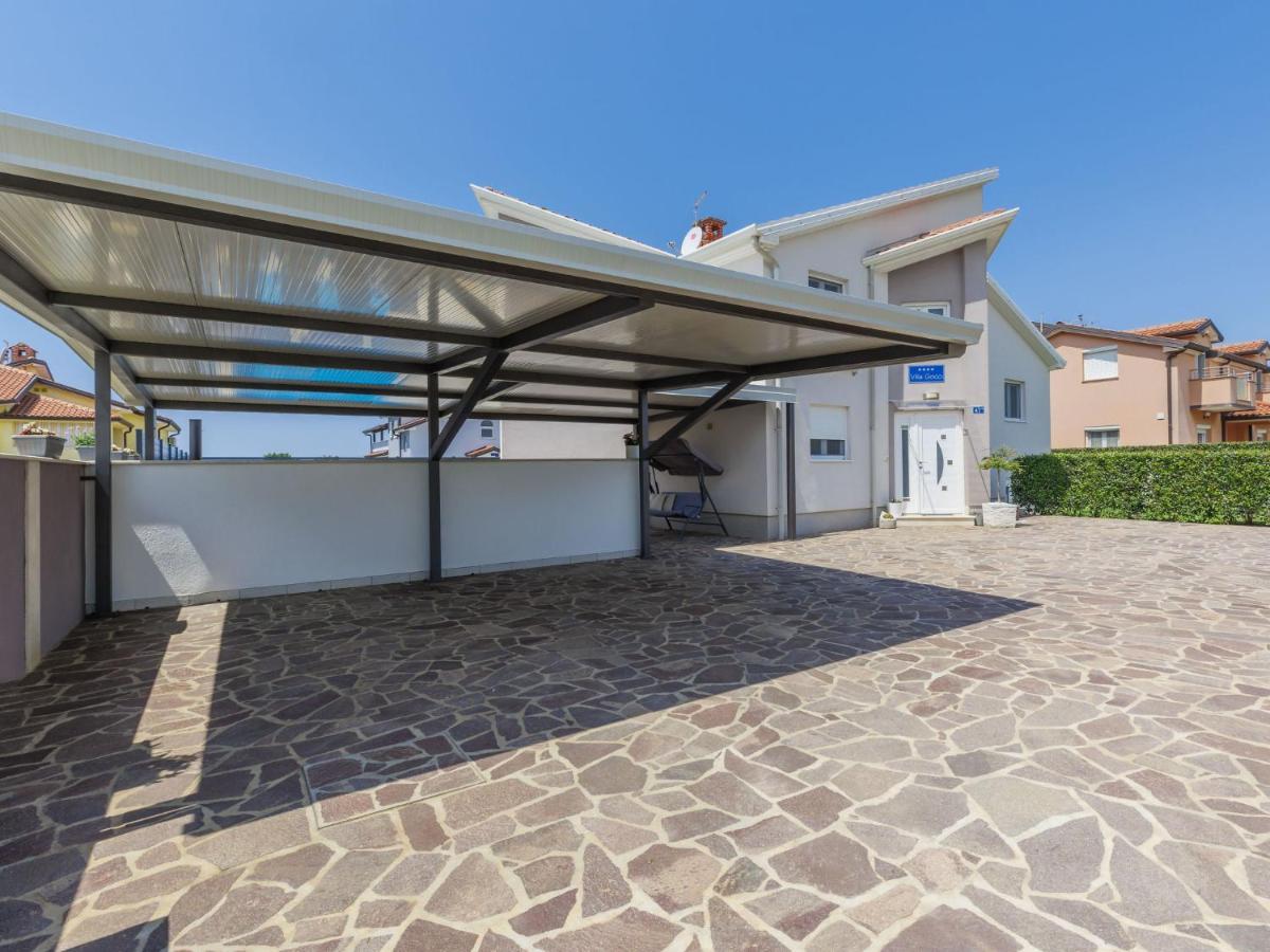 Holiday Home Villa Gocci By Interhome Kmeti Exterior photo